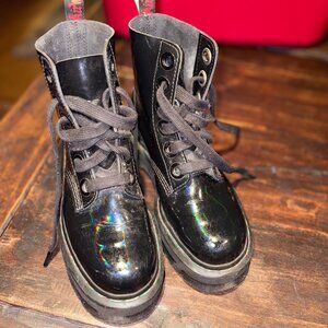 Dr. Martens Platform Patent Molly
